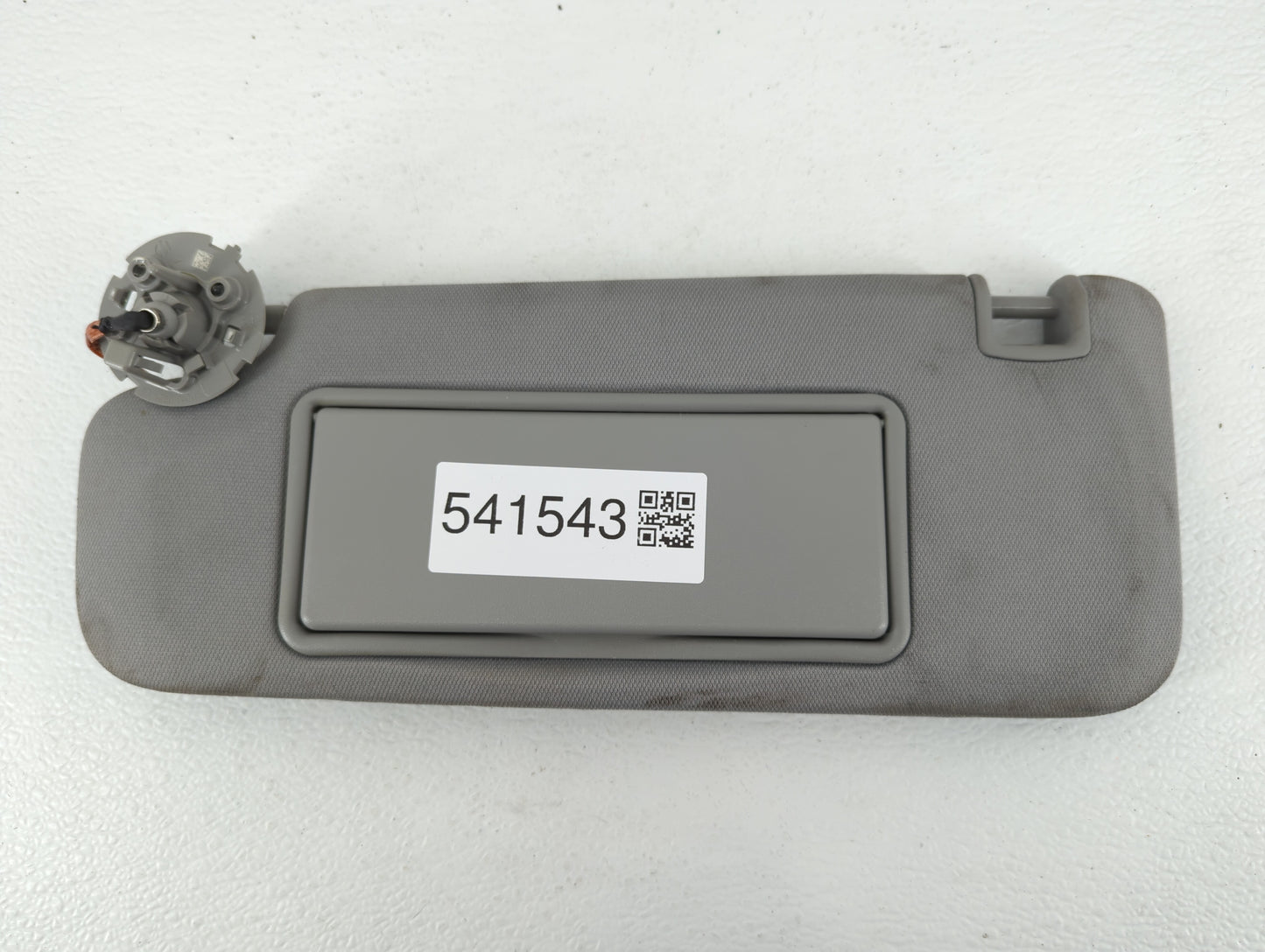 2016-2021 Chevrolet Malibu Sun Visor Shade Replacement Driver Left Mirror Fits Fits 2016 2017 2018 2019 2020 2021 OEM Used A