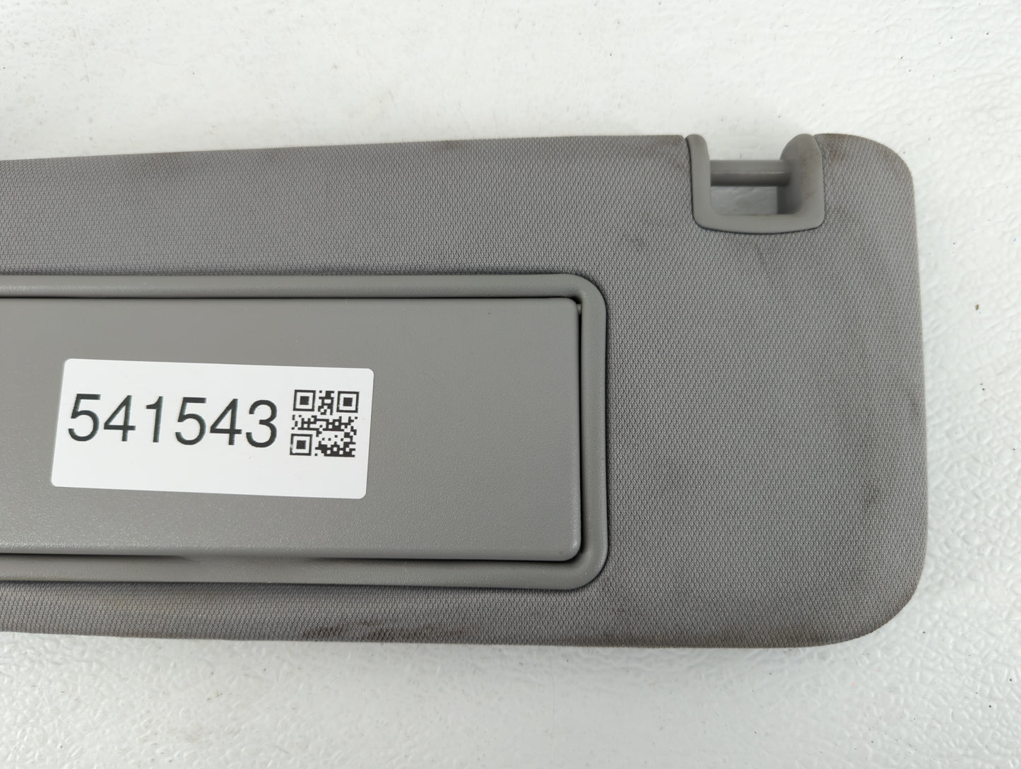 2016-2021 Chevrolet Malibu Sun Visor Shade Replacement Driver Left Mirror Fits Fits 2016 2017 2018 2019 2020 2021 OEM Used A