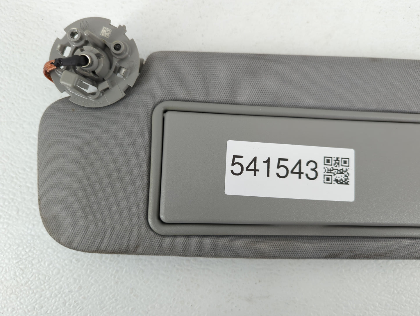 2016-2021 Chevrolet Malibu Sun Visor Shade Replacement Driver Left Mirror Fits Fits 2016 2017 2018 2019 2020 2021 OEM Used A