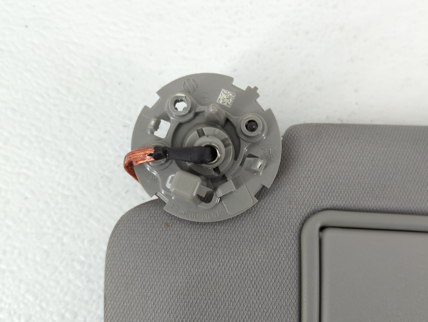 2016-2021 Chevrolet Malibu Sun Visor Shade Replacement Driver Left Mirror Fits Fits 2016 2017 2018 2019 2020 2021 OEM Used A