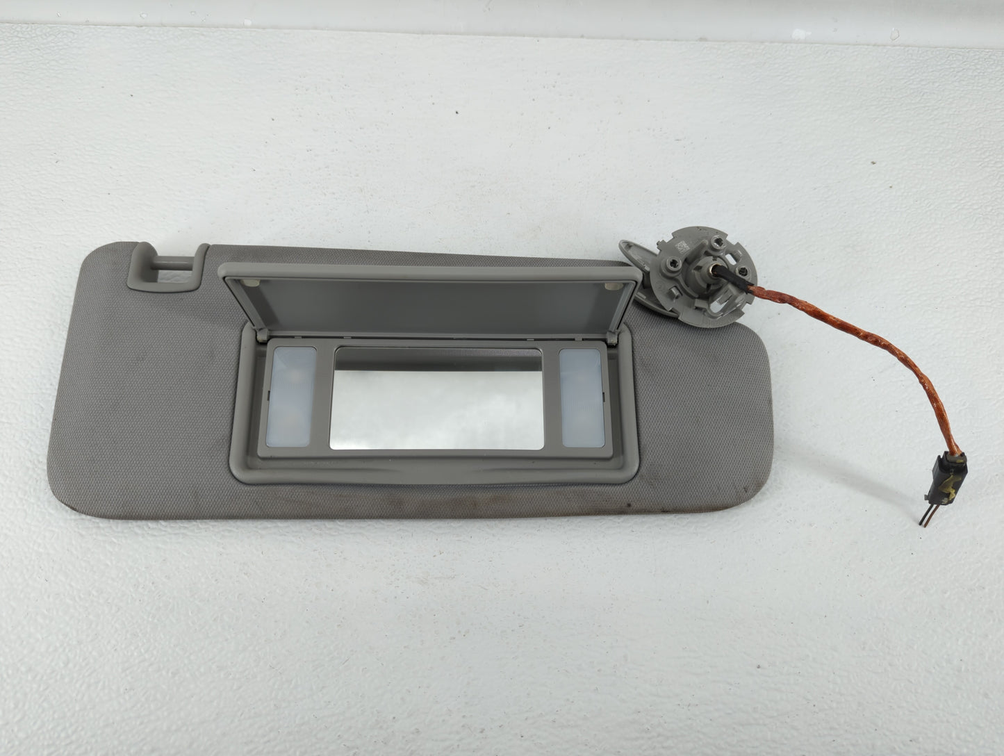 2016-2021 Chevrolet Malibu Sun Visor Shade Replacement Passenger Right Mirror Fits Fits 2016 2017 2018 2019 2020 2021 OEM Us