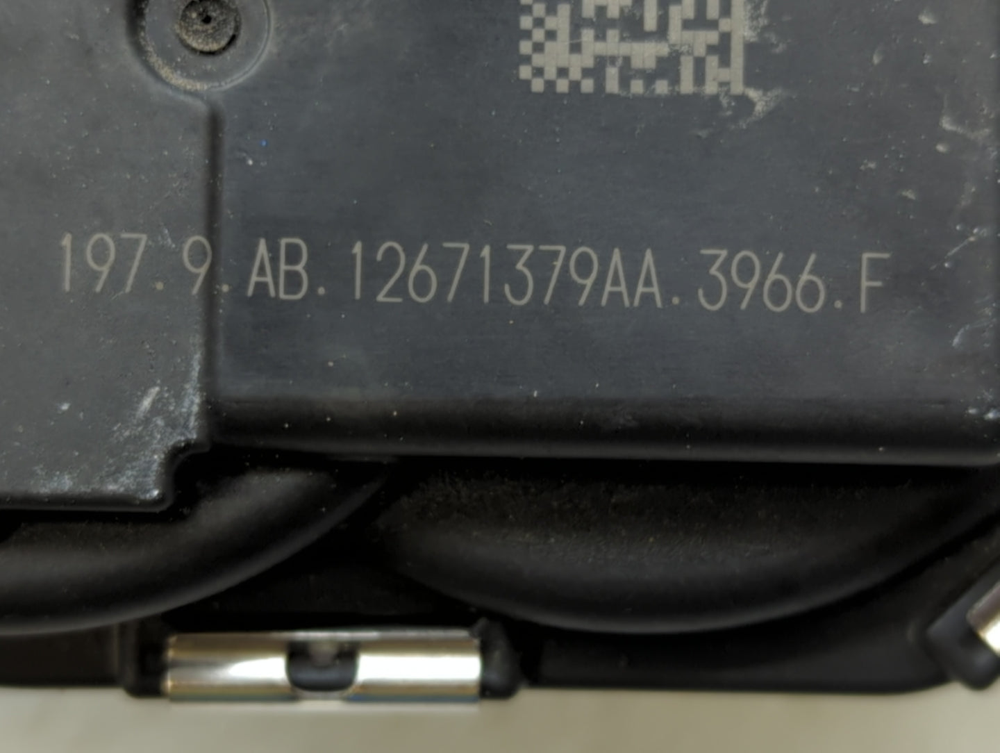 2016-2021 Chevrolet Malibu Throttle Body P/N:12671379AA Fits Fits 2016 2017 2018 2019 2020 2021 2022 OEM Used Auto Parts - O