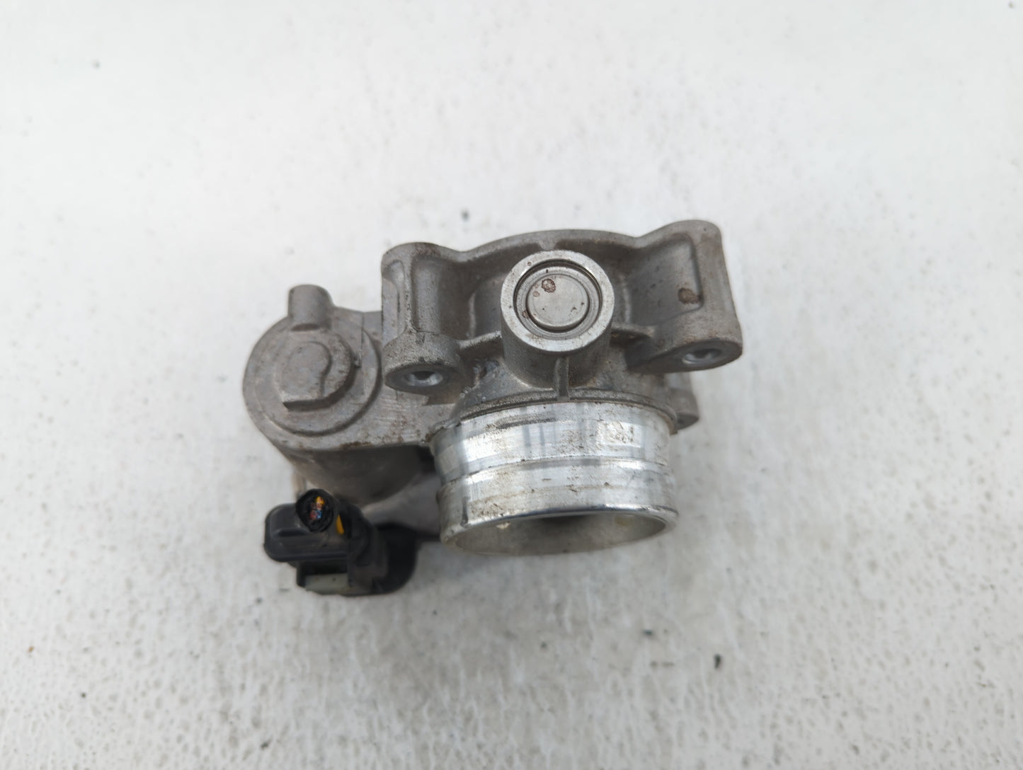 2016-2021 Chevrolet Malibu Throttle Body P/N:1267179AA Fits Fits 2016 2017 2018 2019 2020 2021 2022 OEM Used Auto Parts - Oe