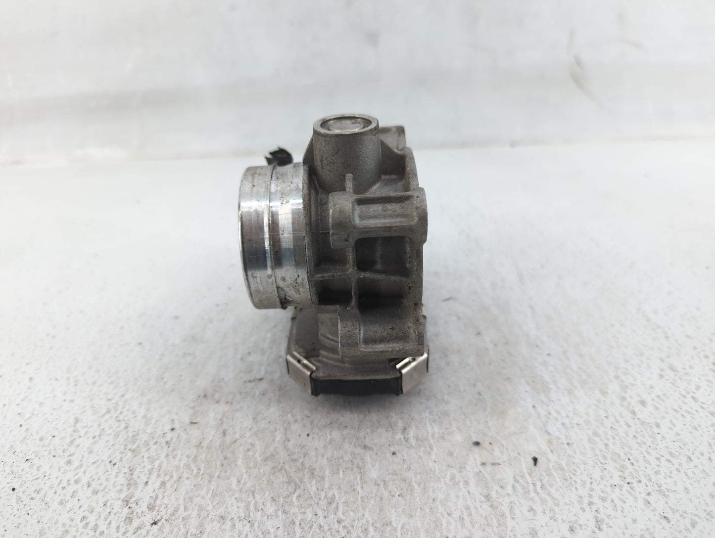 2016-2021 Chevrolet Malibu Throttle Body P/N:1267179AA Fits Fits 2016 2017 2018 2019 2020 2021 2022 OEM Used Auto Parts - Oe
