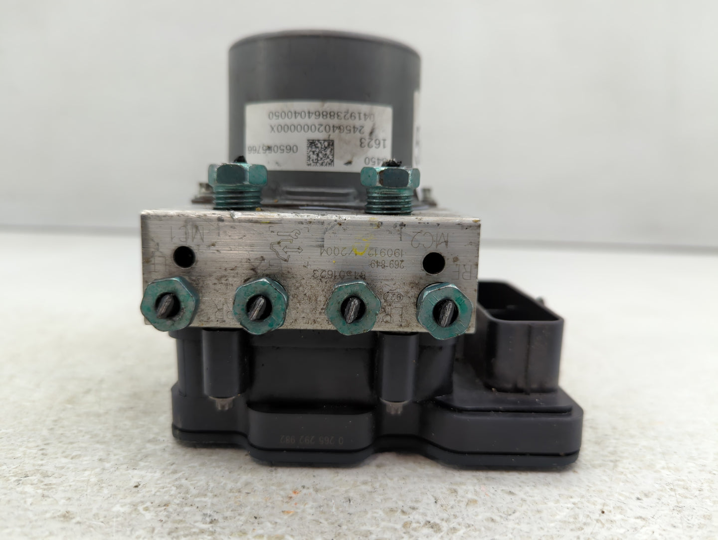 2019-2021 Chevrolet Malibu ABS Pump Control Module Replacement P/N:84501623 Fits Fits 2019 2020 2021 OEM Used Auto Parts - O