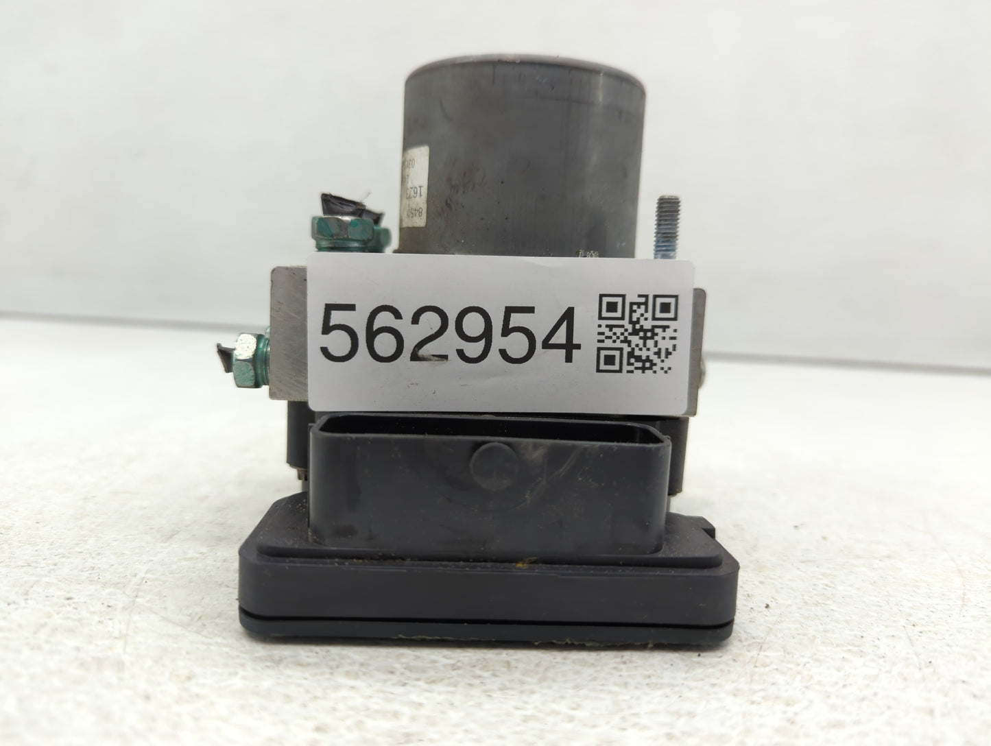 2019-2021 Chevrolet Malibu ABS Pump Control Module Replacement P/N:84501623 Fits Fits 2019 2020 2021 OEM Used Auto Parts - O
