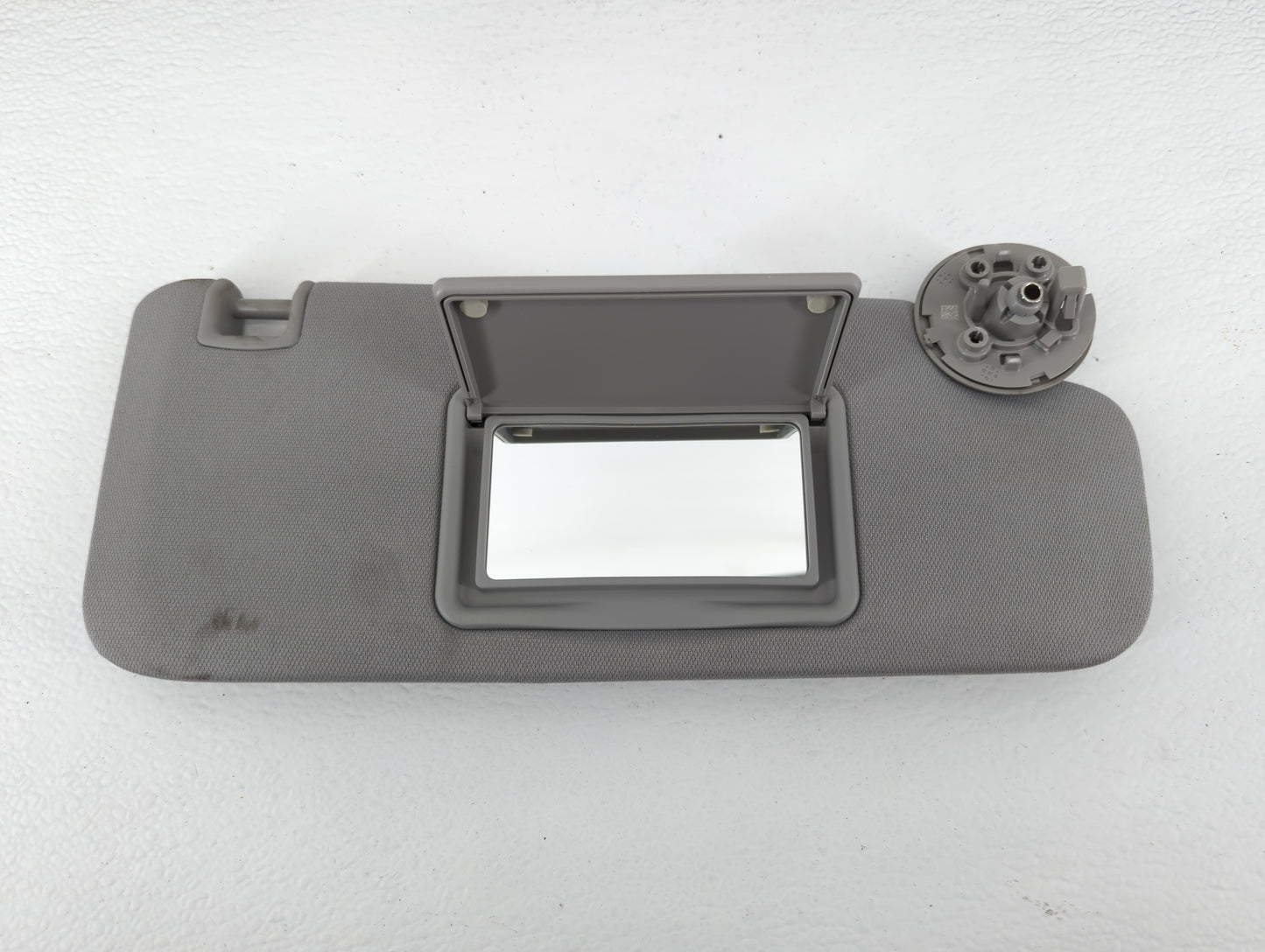 2016-2021 Chevrolet Malibu Sun Visor Shade Replacement Passenger Right Mirror Fits Fits 2016 2017 2018 2019 2020 2021 OEM Us