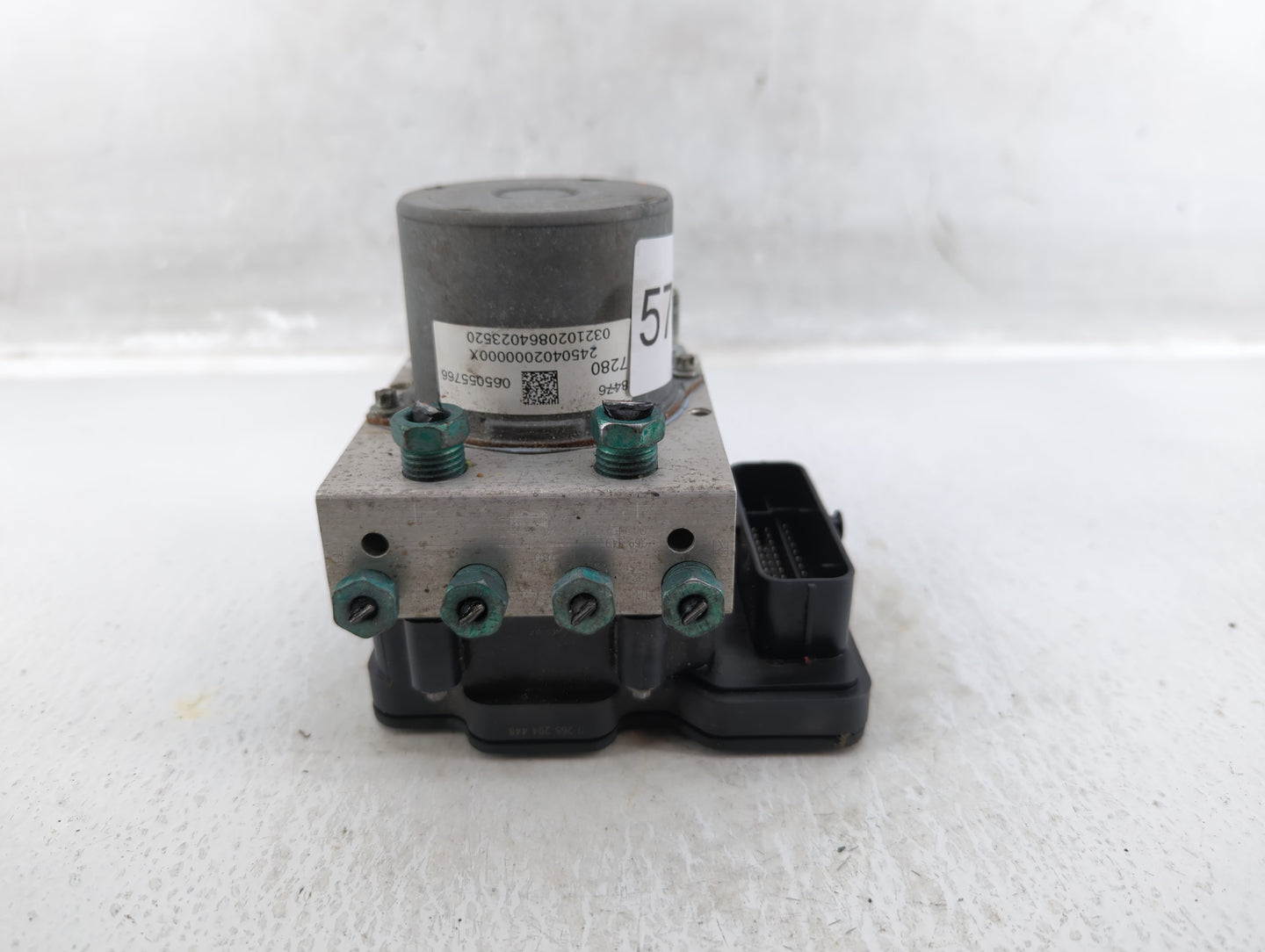 2019-2021 Chevrolet Malibu ABS Pump Control Module Replacement P/N:065055766 Fits Fits 2019 2020 2021 OEM Used Auto Parts - 