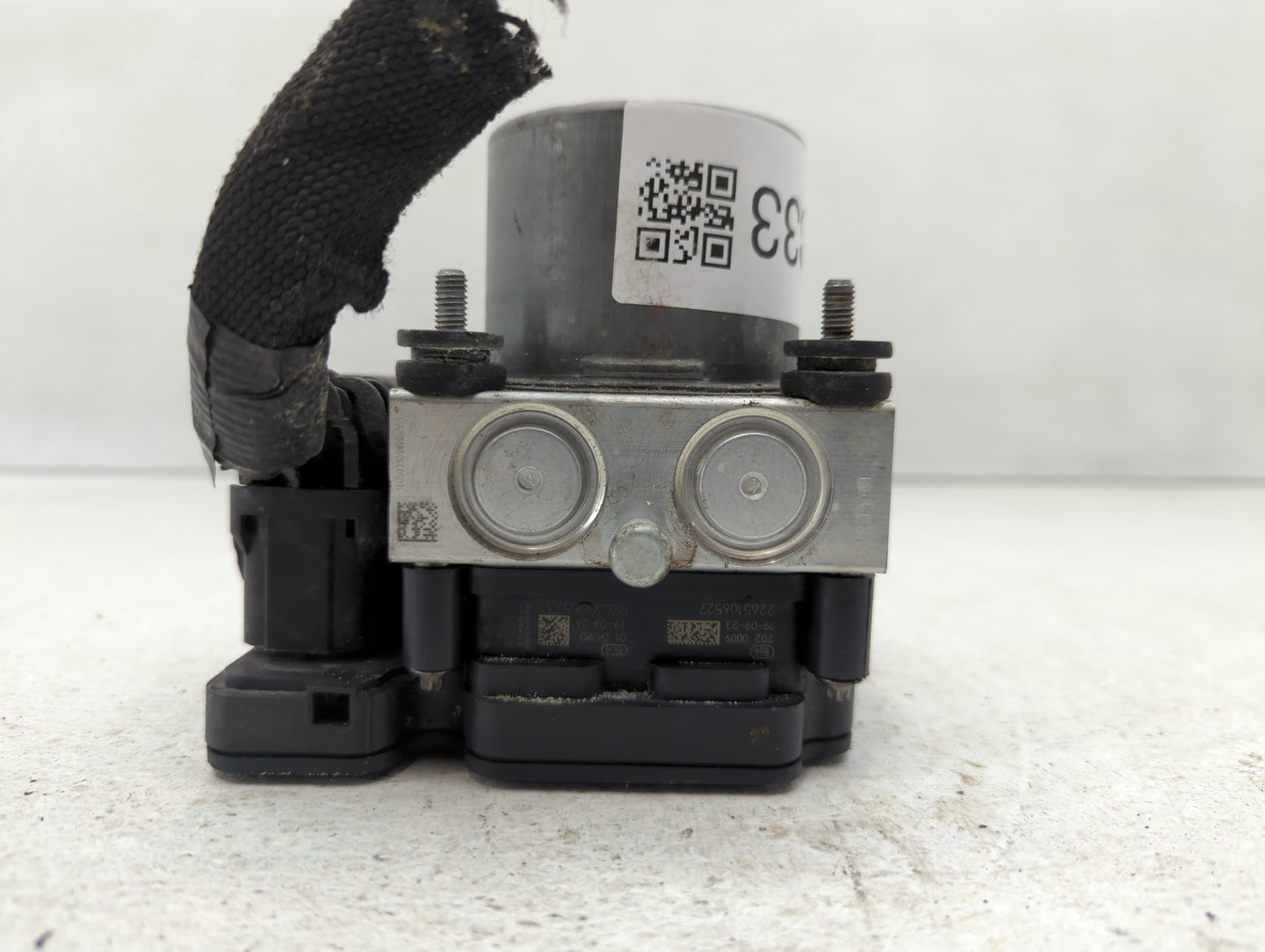 2019-2021 Chevrolet Malibu ABS Pump Control Module Replacement P/N:84501623 Fits Fits 2019 2020 2021 OEM Used Auto Parts - O