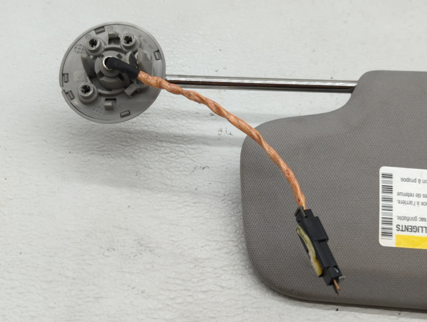 2016-2021 Chevrolet Malibu Sun Visor Shade Replacement Driver Left Mirror Fits Fits 2016 2017 2018 2019 2020 2021 OEM Used A