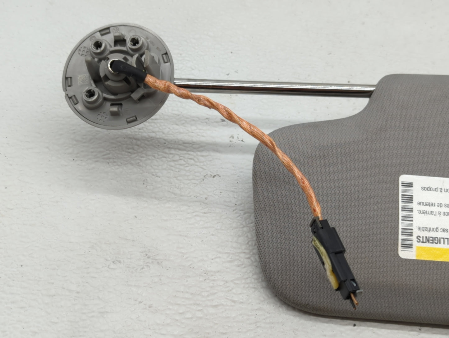 2016-2021 Chevrolet Malibu Sun Visor Shade Replacement Driver Left Mirror Fits Fits 2016 2017 2018 2019 2020 2021 OEM Used A