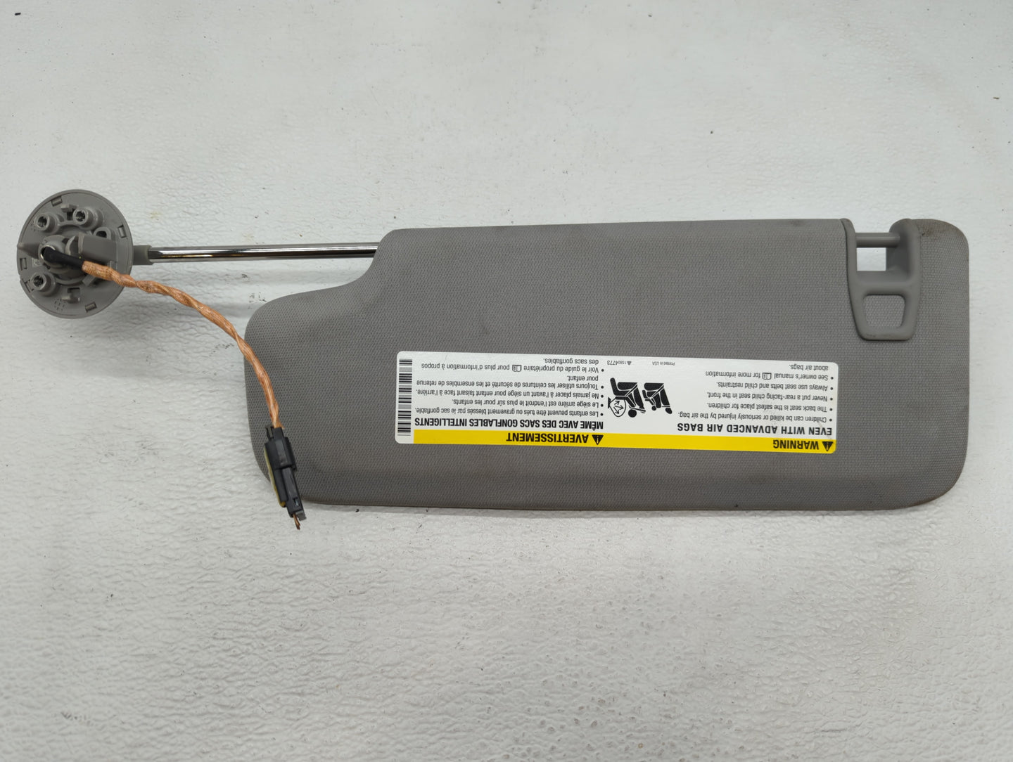 2016-2021 Chevrolet Malibu Sun Visor Shade Replacement Driver Left Mirror Fits Fits 2016 2017 2018 2019 2020 2021 OEM Used A