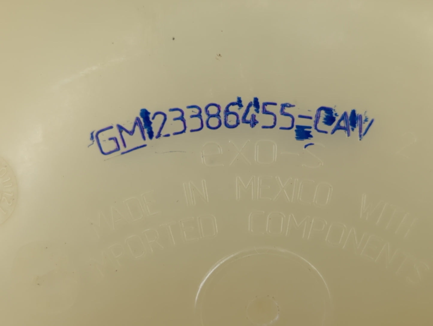 2016 Chevrolet Malibu Radiator Coolant Overflow Expansion Tank Bottle - Oemusedautoparts1.com