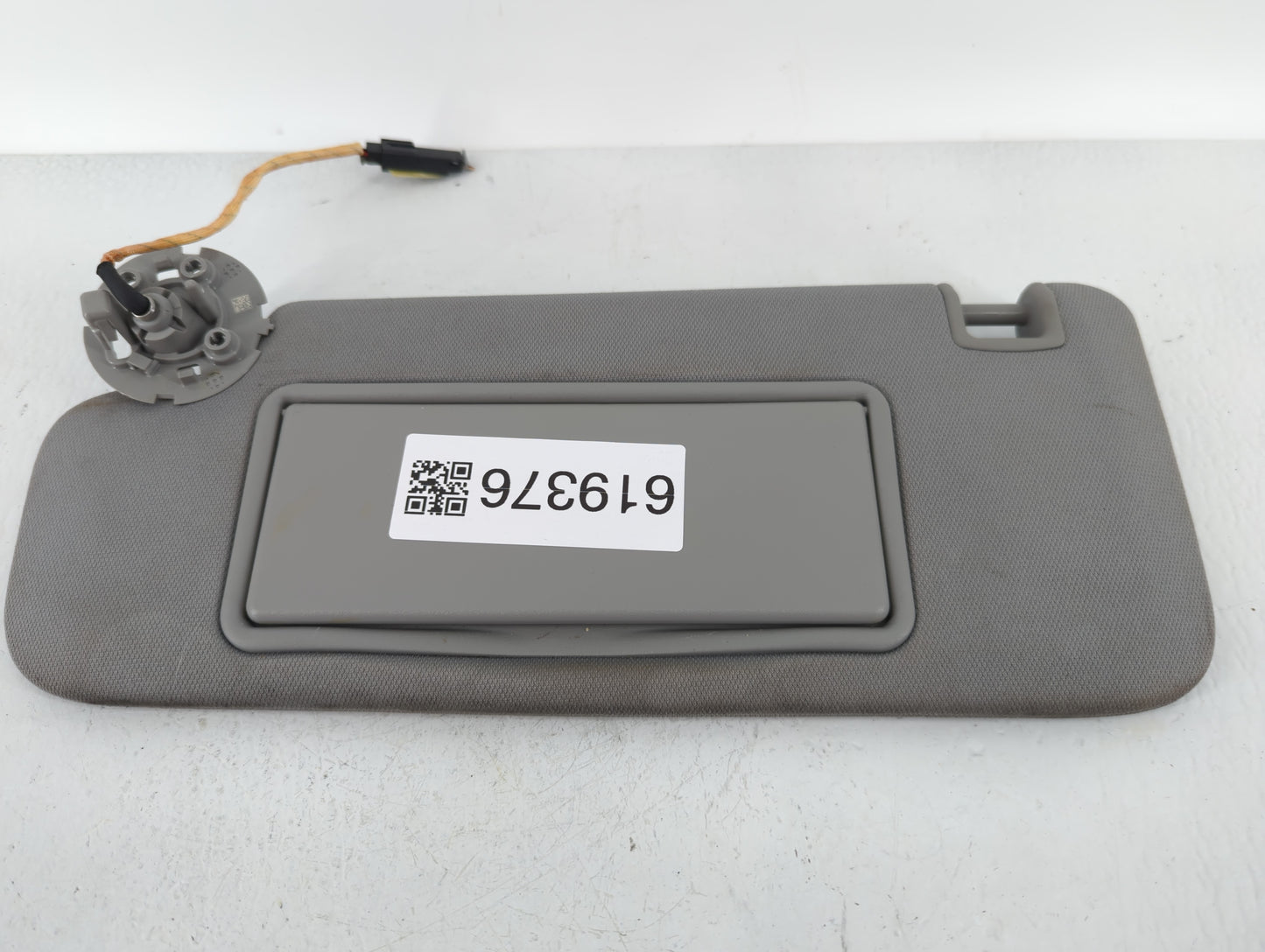 2016-2021 Chevrolet Malibu Sun Visor Shade Replacement Driver Left Mirror Fits Fits 2016 2017 2018 2019 2020 2021 OEM Used A