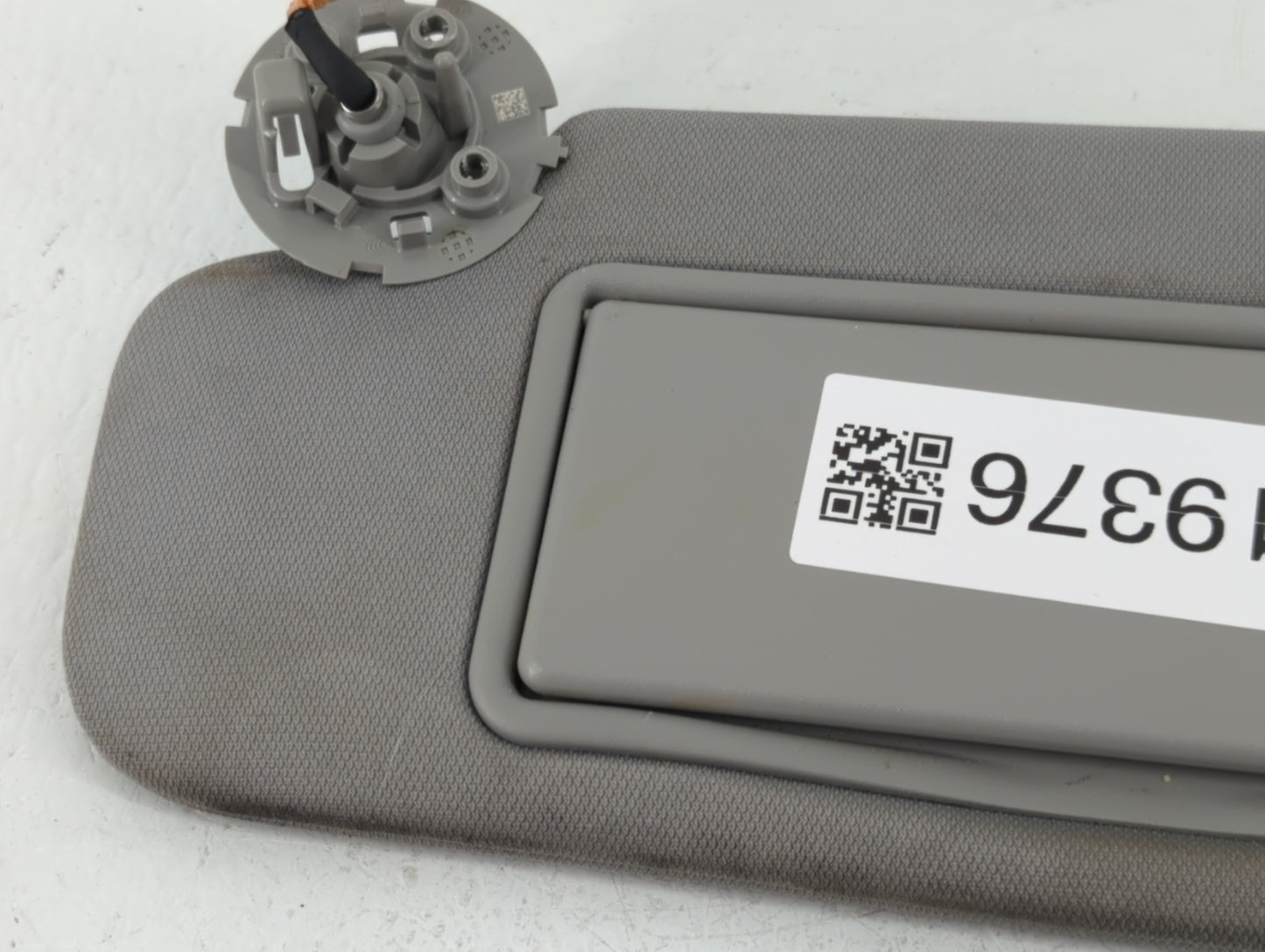 2016-2021 Chevrolet Malibu Sun Visor Shade Replacement Driver Left Mirror Fits Fits 2016 2017 2018 2019 2020 2021 OEM Used A