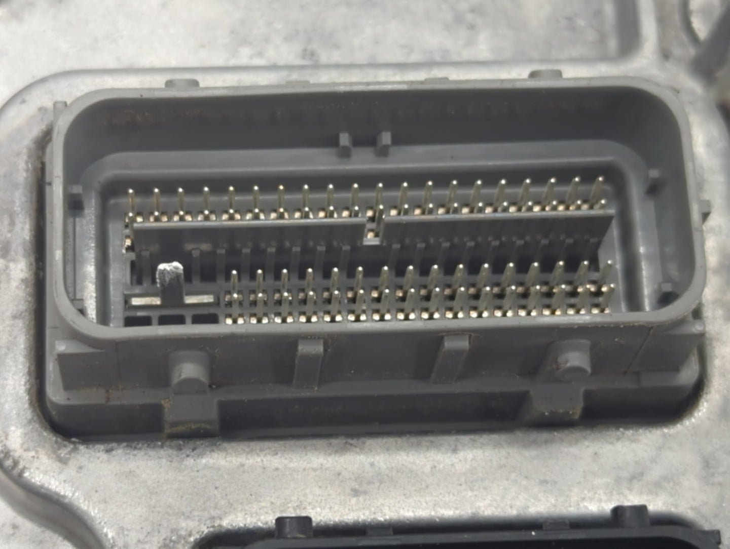 2020-2021 Chevrolet Malibu PCM Engine Control Computer ECU ECM PCU OEM P/N:12703745 Fits Fits 2020 2021 2022 OEM Used Auto P