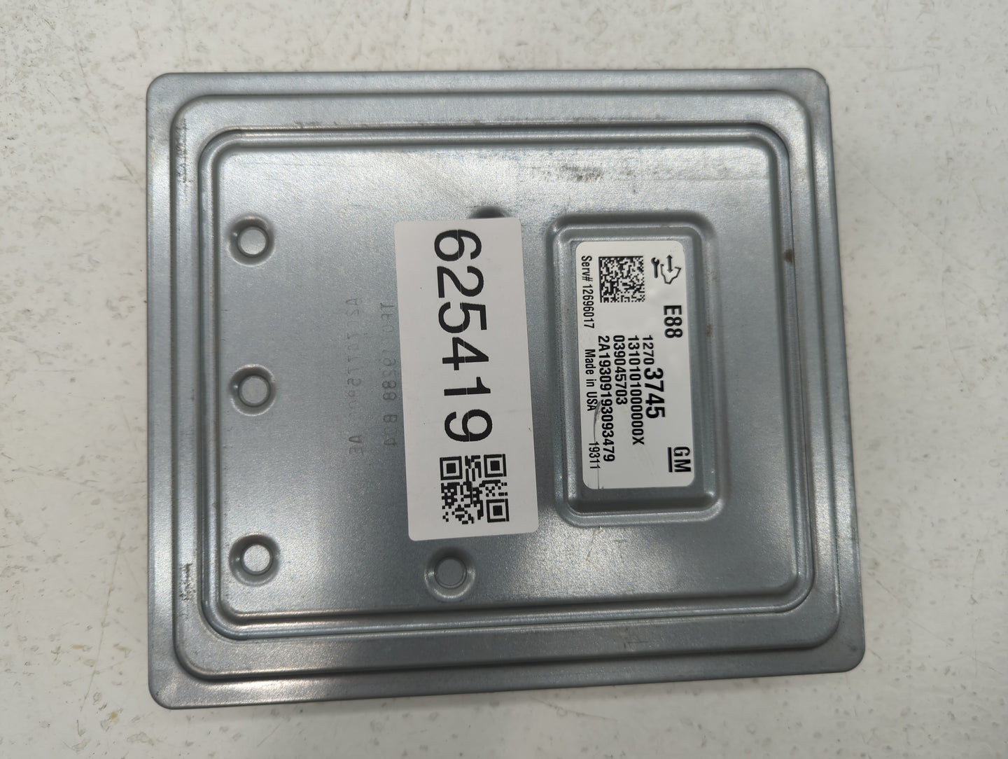 2020-2021 Chevrolet Malibu PCM Engine Control Computer ECU ECM PCU OEM P/N:12703745 Fits Fits 2020 2021 2022 OEM Used Auto P