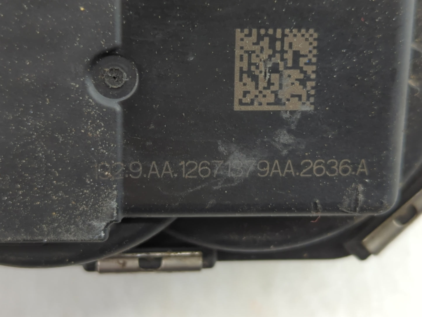 2016-2021 Chevrolet Malibu Throttle Body P/N:12671379AA Fits Fits 2016 2017 2018 2019 2020 2021 2022 OEM Used Auto Parts - O