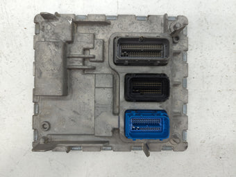 compare product 2020-2021 Chevrolet Malibu PCM Engine Control Computer ECU ECM PCU OEM P/N:12703745 Fits Fits 2020 2021 2022 OEM Used Auto Parts