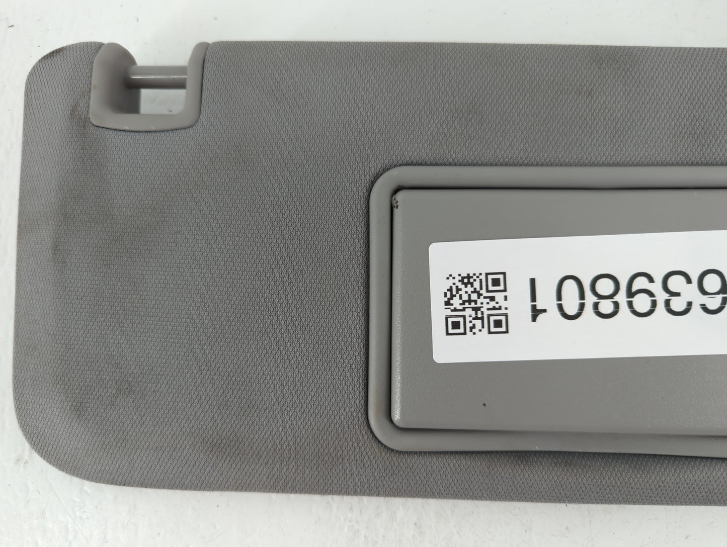 2016-2021 Chevrolet Malibu Sun Visor Shade Replacement Driver Left Mirror Fits Fits 2016 2017 2018 2019 2020 2021 OEM Used A