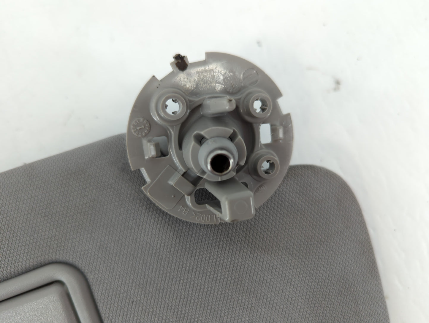 2016-2021 Chevrolet Malibu Sun Visor Shade Replacement Driver Left Mirror Fits Fits 2016 2017 2018 2019 2020 2021 OEM Used A