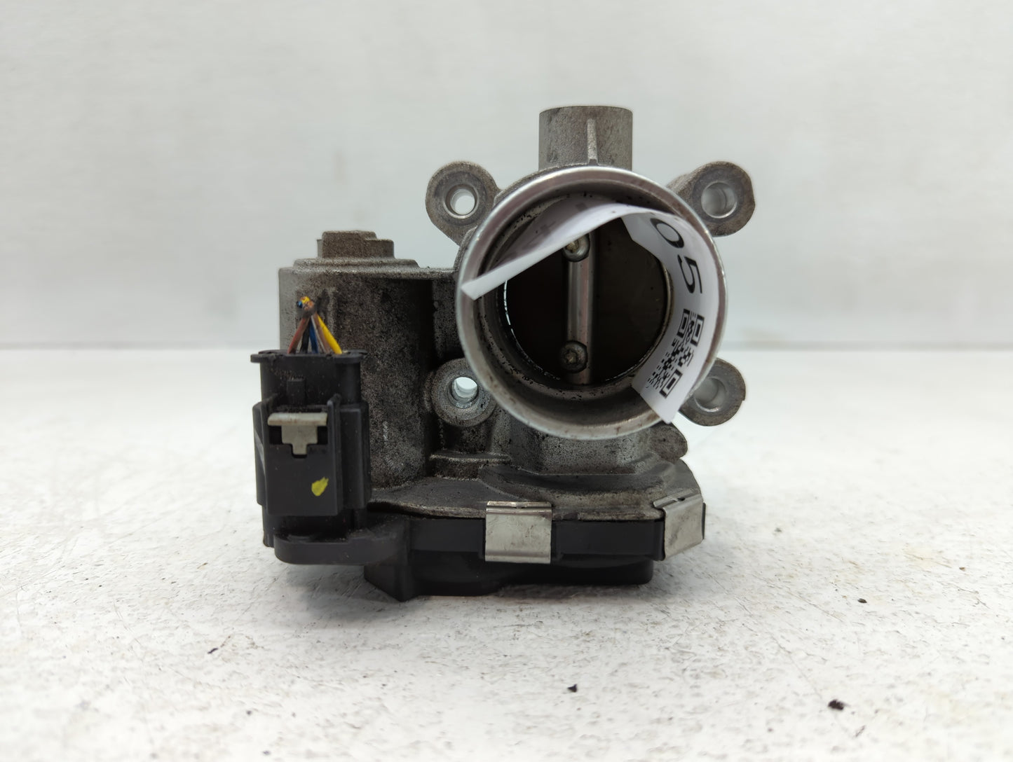 2016-2021 Chevrolet Malibu Throttle Body P/N:12671379AA Fits Fits 2016 2017 2018 2019 2020 2021 2022 OEM Used Auto Parts - O