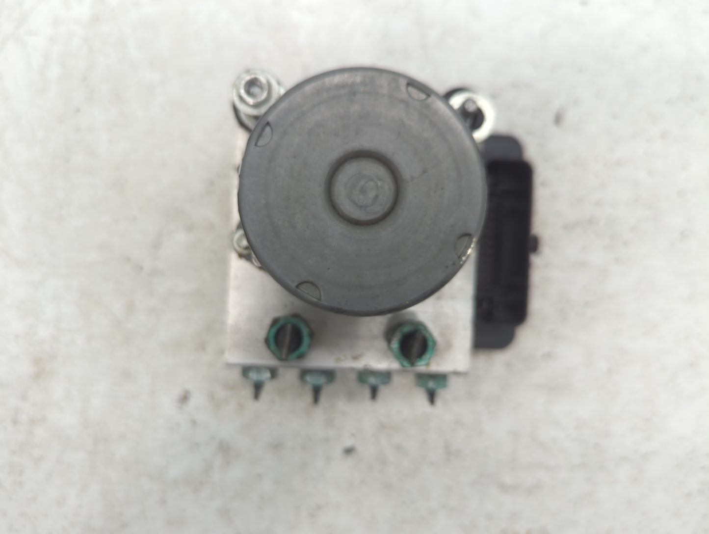 2019-2021 Chevrolet Malibu ABS Pump Control Module Replacement P/N:84501623 8476 7280, 065055766 Fits Fits 2019 2020 2021 OE