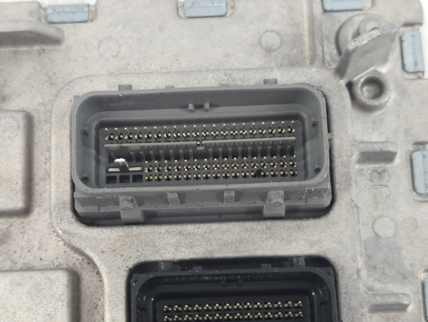 2020-2021 Chevrolet Malibu PCM Engine Control Computer ECU ECM PCU OEM P/N:12718932 12710140 Fits Fits 2020 2021 2022 OEM Us