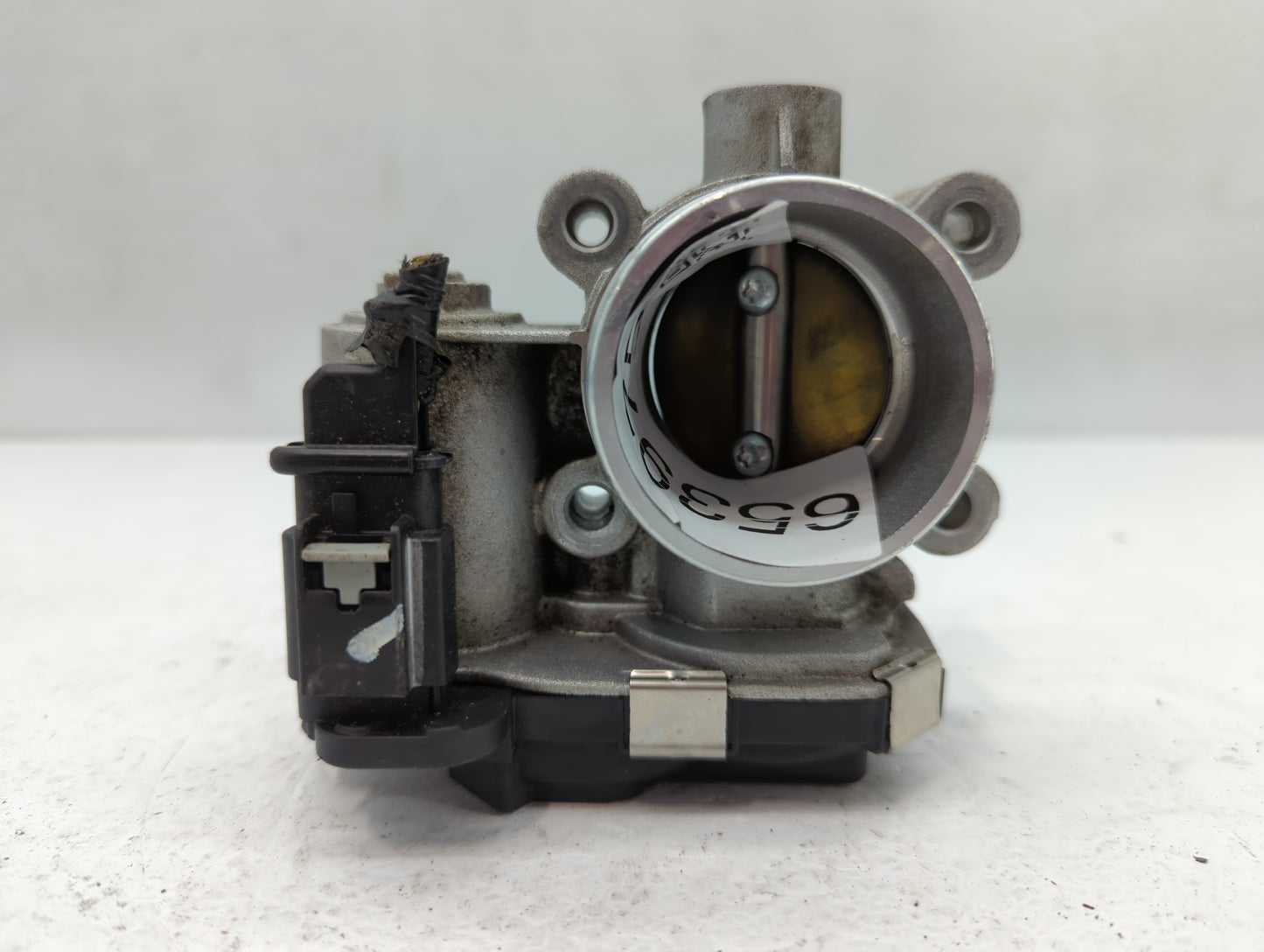 2016-2021 Chevrolet Malibu Throttle Body P/N:12671379AA Fits Fits 2016 2017 2018 2019 2020 2021 2022 OEM Used Auto Parts - O