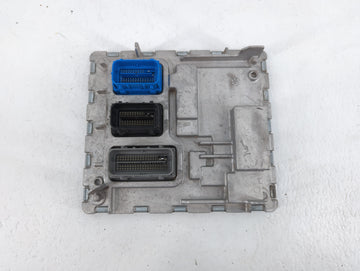 2020-2021 Chevrolet Malibu PCM Engine Control Computer ECU ECM PCU OEM P/N:12710155 Fits Fits 2020 2021 2022 OEM Used Auto P