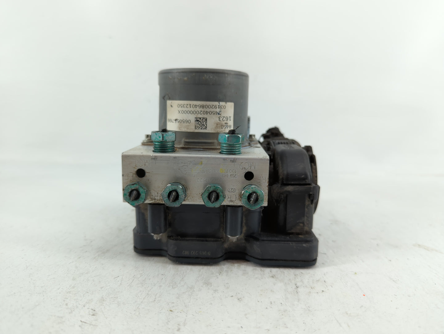 2019-2021 Chevrolet Malibu ABS Pump Control Module Replacement P/N:065055766 Fits Fits 2019 2020 2021 OEM Used Auto Parts - 