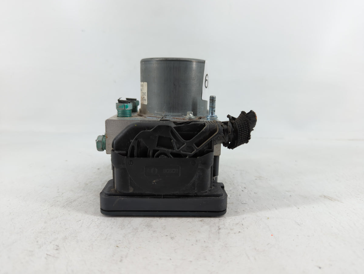 2019-2021 Chevrolet Malibu Anti-Lock Brake ABS Pump Module Actuator OEM P/N:065055766 Fits Fits 2019 2020 2021 OEM Used Auto