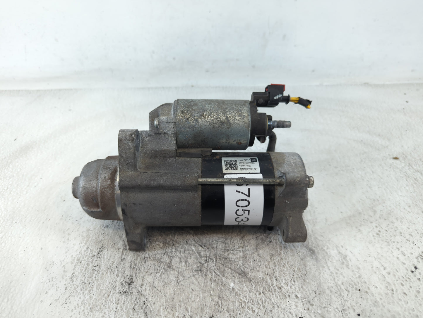 2017-2021 Chevrolet Malibu Car Starter Motor Solenoid OEM P/N:12680615 Fits Fits 2017 2018 2019 2020 2021 2022 OEM Used Auto