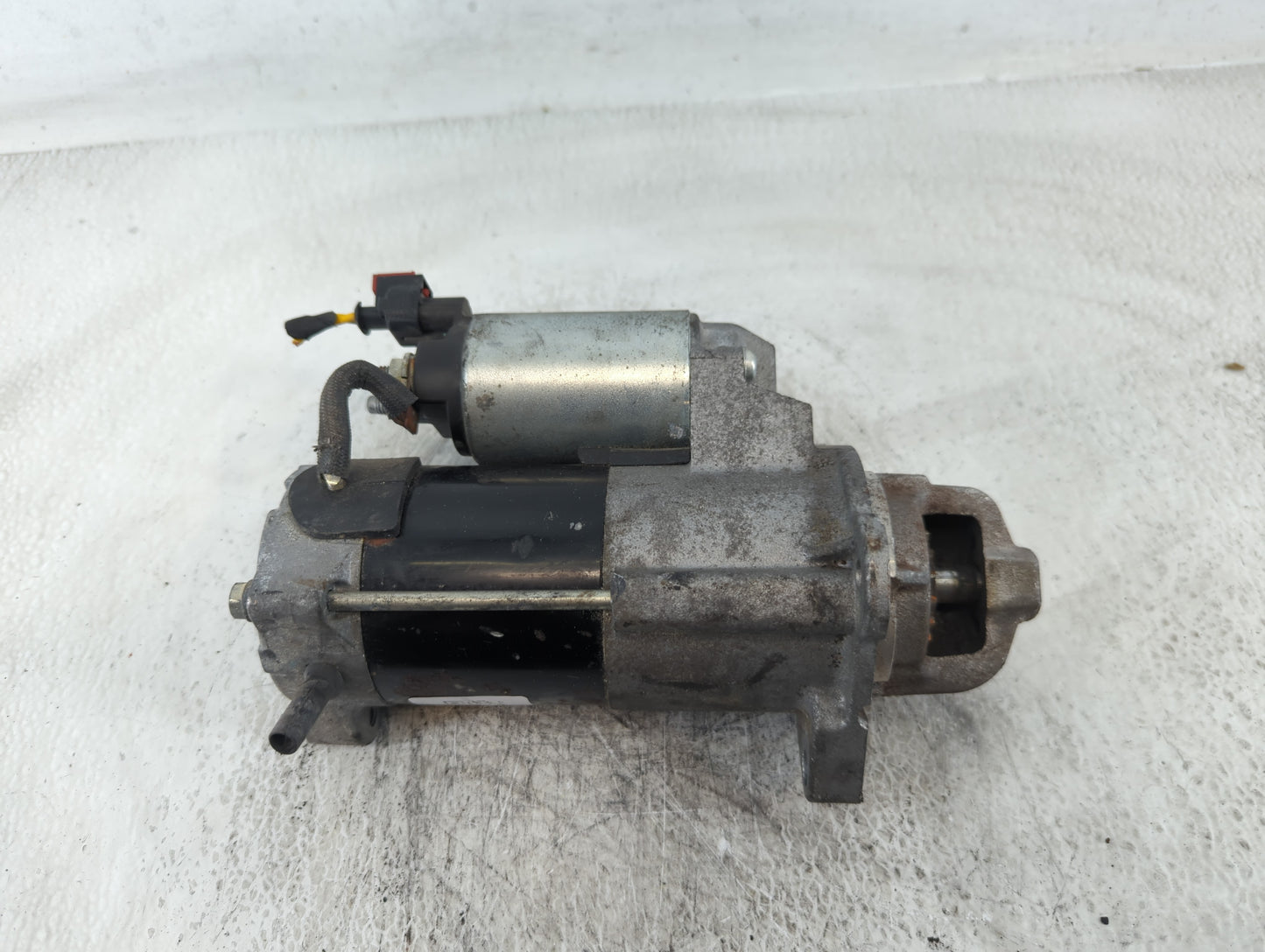 2017-2021 Chevrolet Malibu Car Starter Motor Solenoid OEM P/N:12680615 Fits Fits 2017 2018 2019 2020 2021 2022 OEM Used Auto