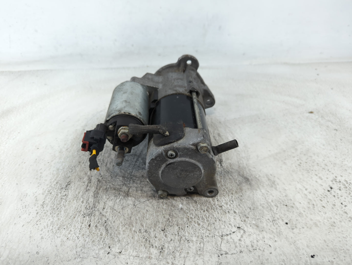 2017-2021 Chevrolet Malibu Car Starter Motor Solenoid OEM P/N:12680615 Fits Fits 2017 2018 2019 2020 2021 2022 OEM Used Auto