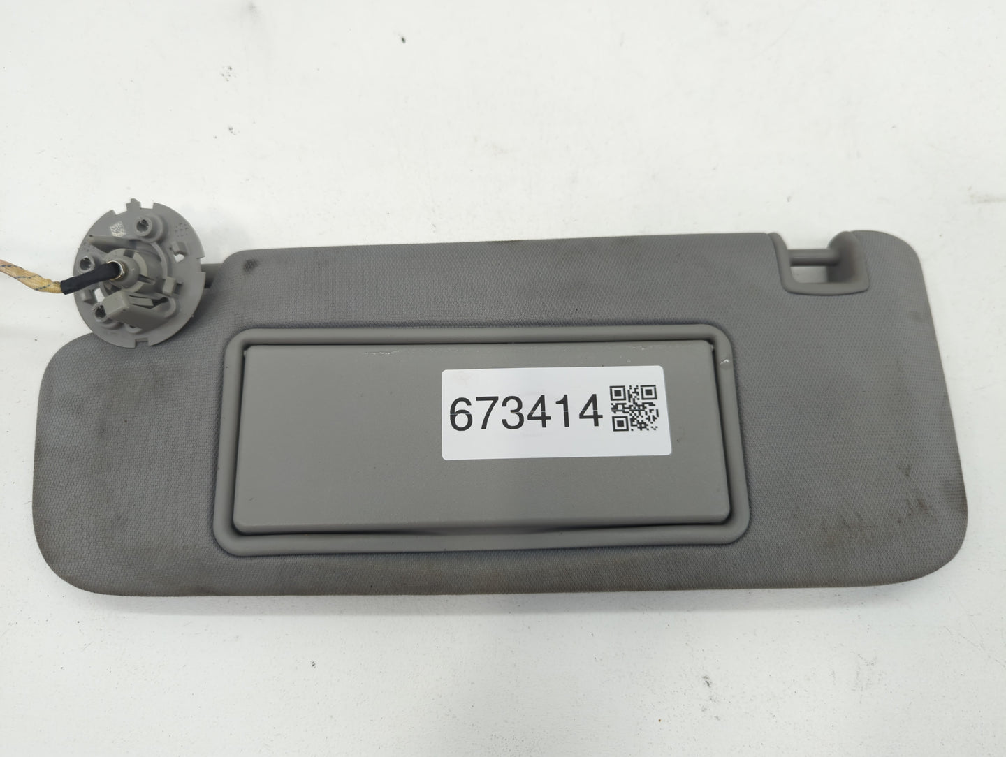 2016-2021 Chevrolet Malibu Sun Visor Shade Replacement Driver Left Mirror Fits Fits 2016 2017 2018 2019 2020 2021 OEM Used A