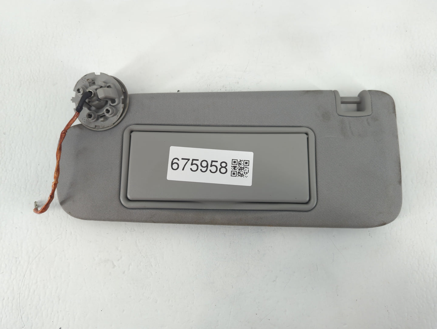 2016-2021 Chevrolet Malibu Sun Visor Shade Replacement Driver Left Mirror Fits Fits 2016 2017 2018 2019 2020 2021 OEM Used A