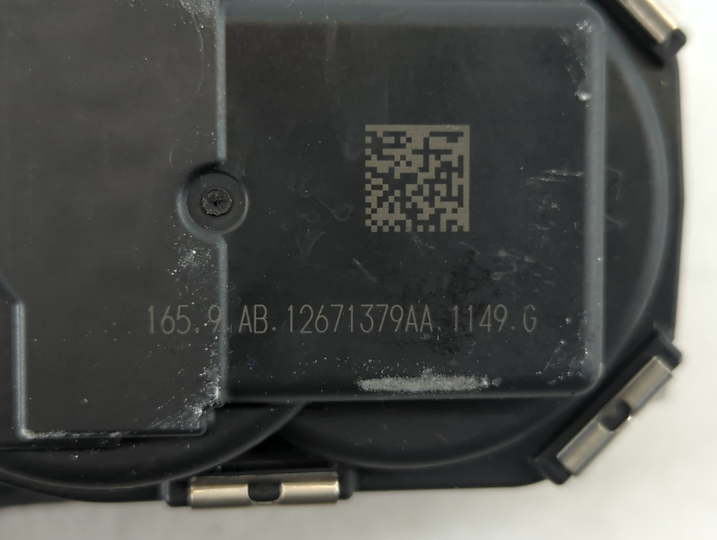2016-2021 Chevrolet Malibu Throttle Body P/N:12671379AA Fits Fits 2016 2017 2018 2019 2020 2021 2022 OEM Used Auto Parts - O