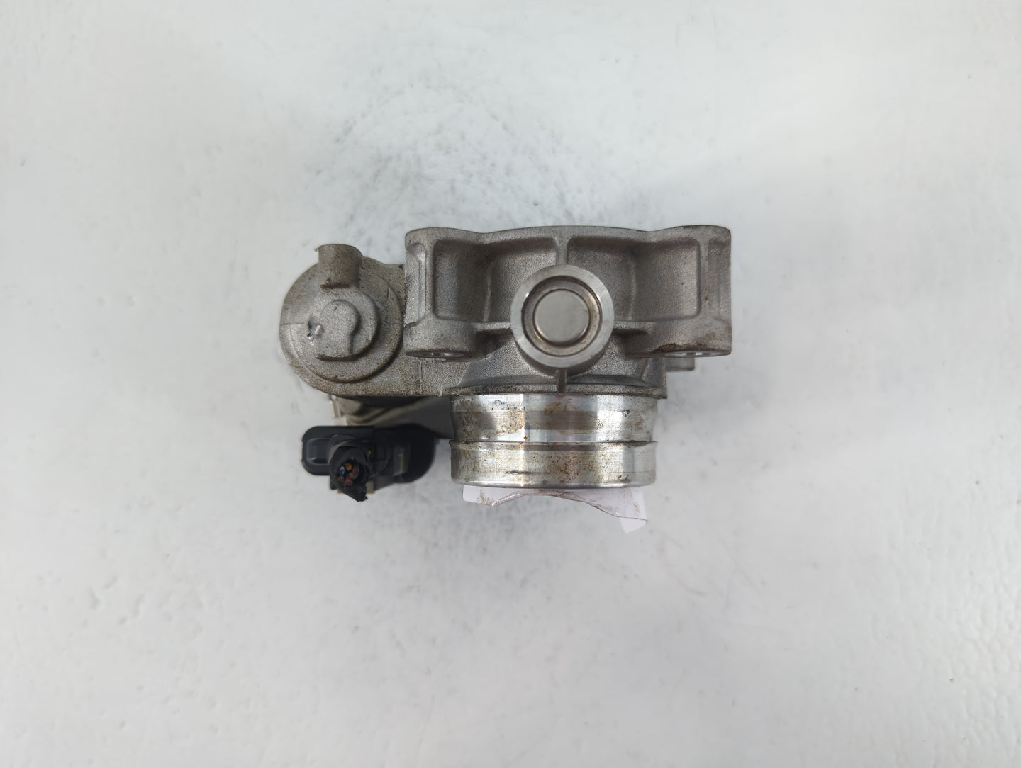 2016-2021 Chevrolet Malibu Throttle Body P/N:12671379AA Fits Fits 2016 2017 2018 2019 2020 2021 2022 OEM Used Auto Parts - O