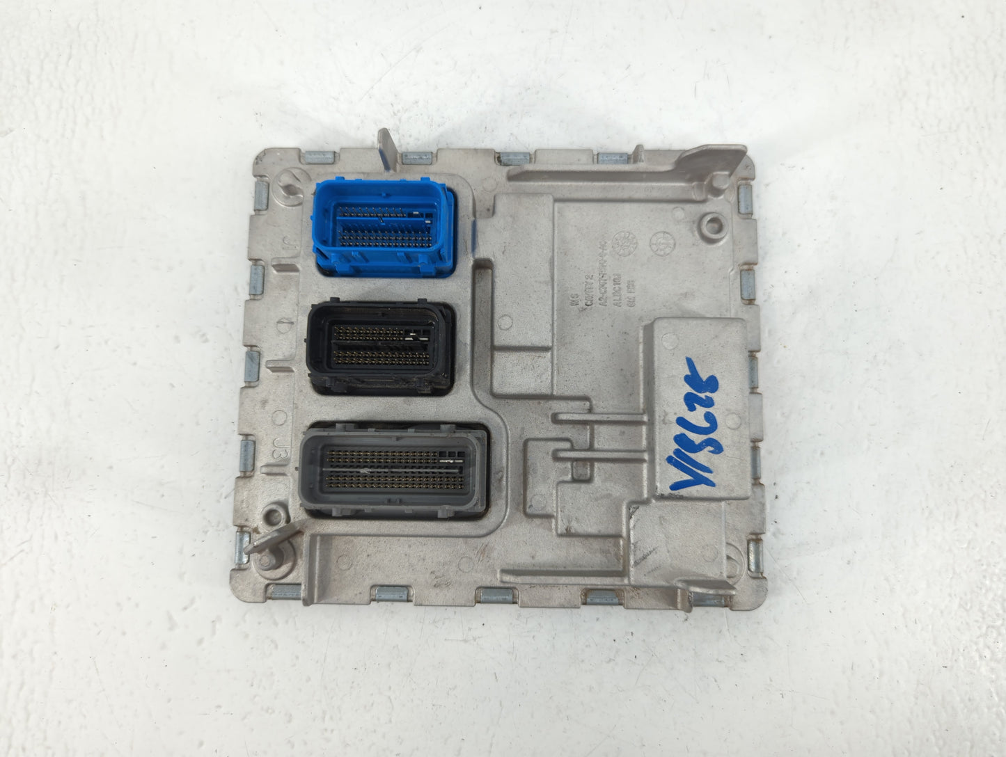 2020-2021 Chevrolet Malibu PCM Engine Control Computer ECU ECM PCU OEM P/N:12703745 Fits Fits 2020 2021 2022 OEM Used Auto P