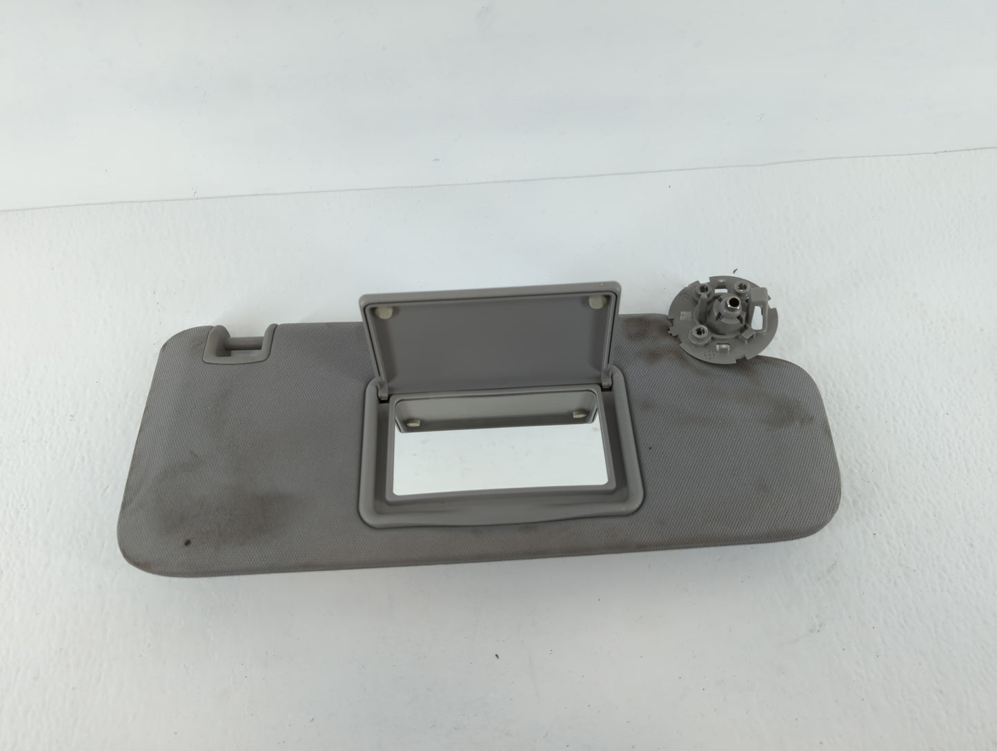 2016-2021 Chevrolet Malibu Sun Visor Shade Replacement Passenger Right Mirror Fits Fits 2016 2017 2018 2019 2020 2021 OEM Us