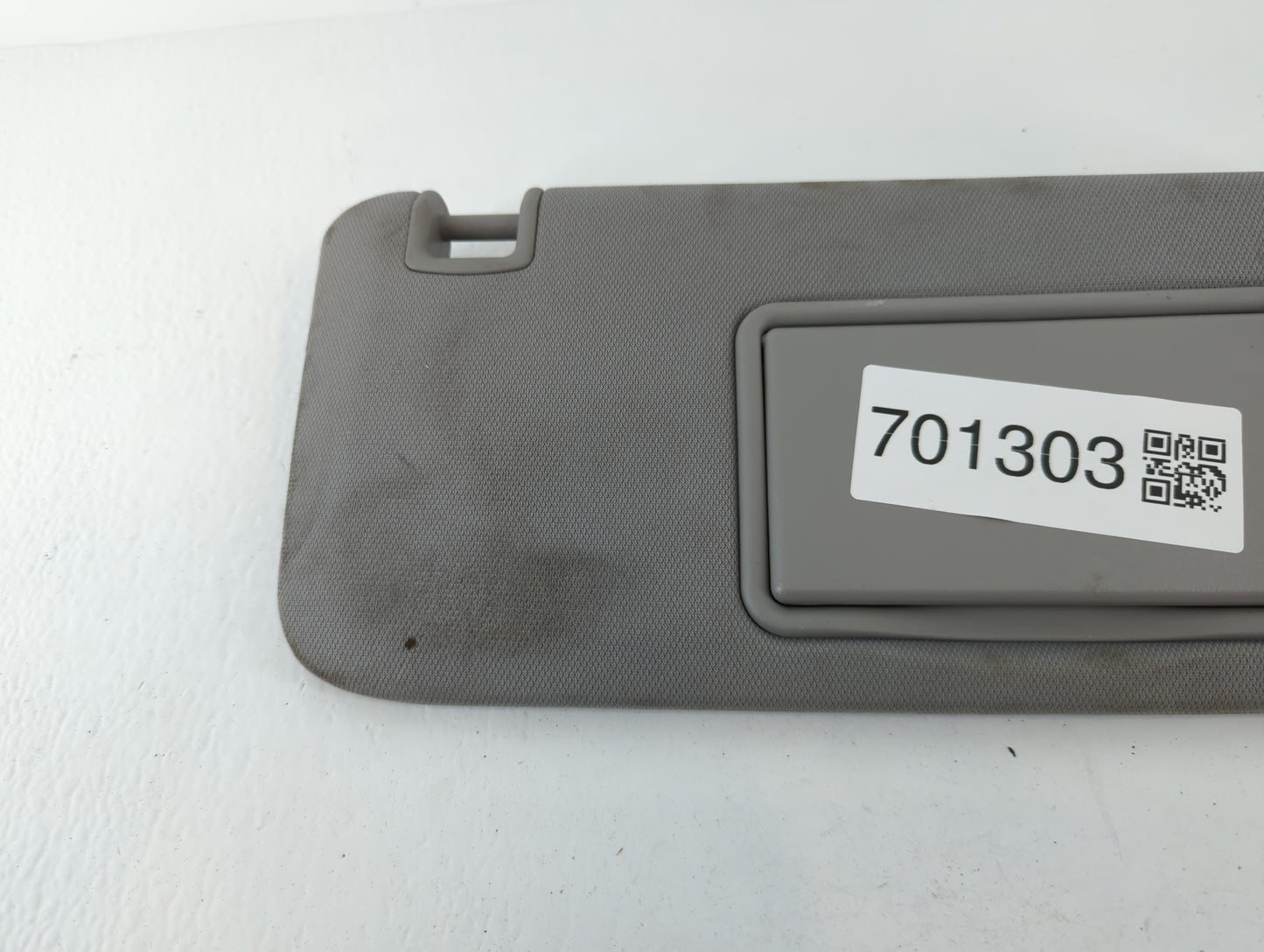 2016-2021 Chevrolet Malibu Sun Visor Shade Replacement Passenger Right Mirror Fits Fits 2016 2017 2018 2019 2020 2021 OEM Us