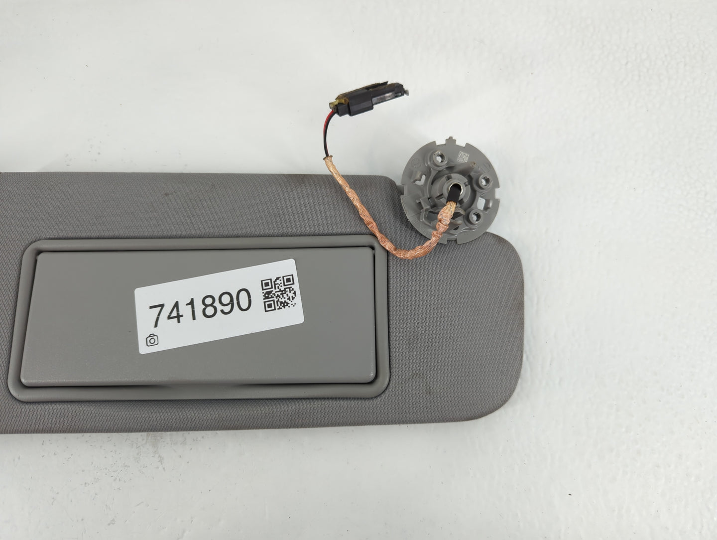 2016-2021 Chevrolet Malibu Sun Visor Shade Replacement Passenger Right Mirror Fits Fits 2016 2017 2018 2019 2020 2021 OEM Us