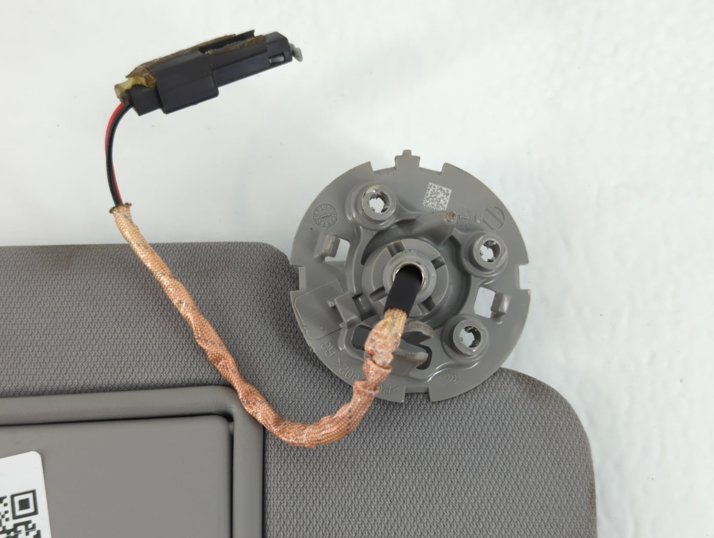 2016-2021 Chevrolet Malibu Sun Visor Shade Replacement Passenger Right Mirror Fits Fits 2016 2017 2018 2019 2020 2021 OEM Us