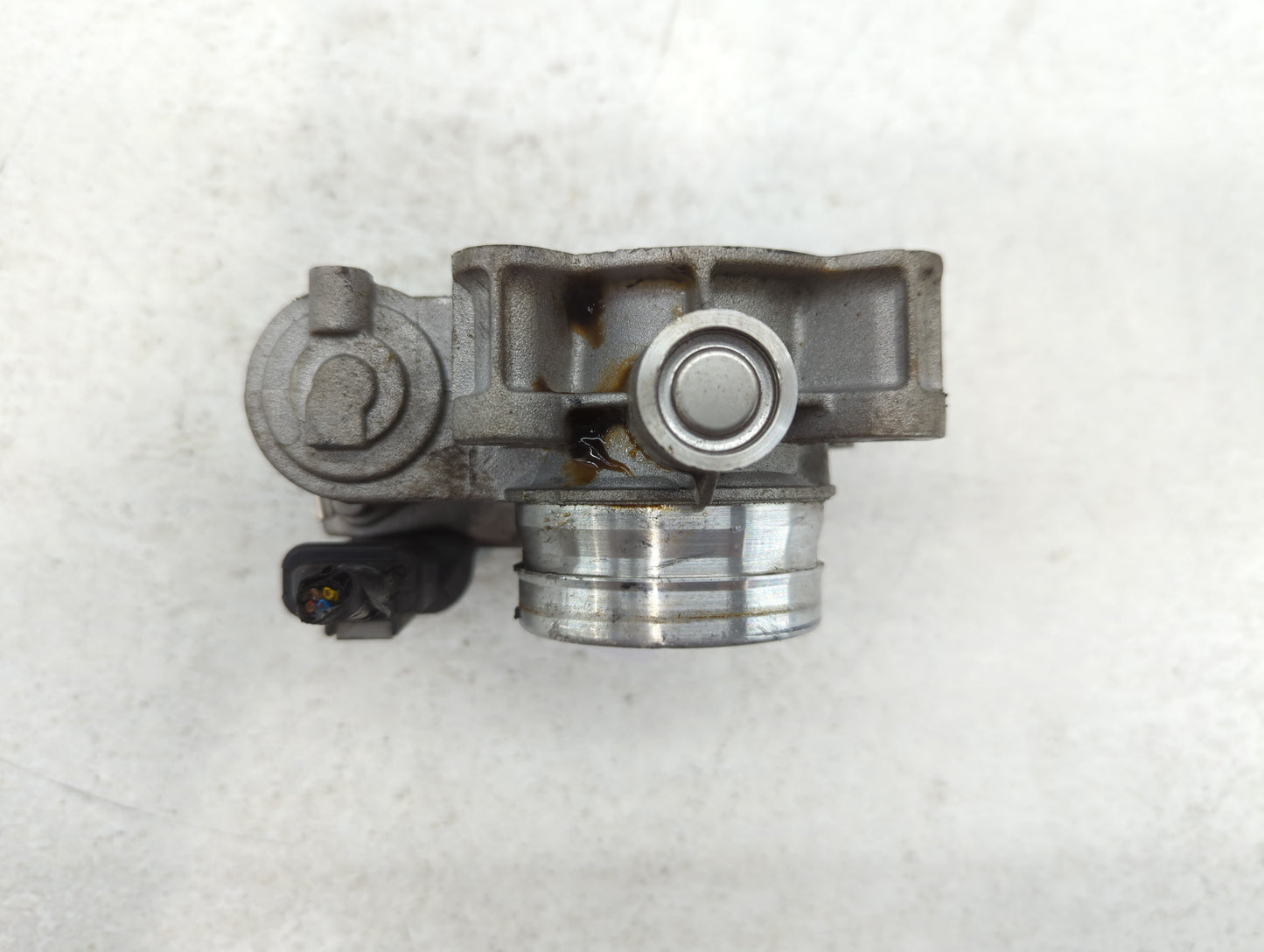 2016-2021 Chevrolet Malibu Throttle Body P/N:12671379AA Fits Fits 2016 2017 2018 2019 2020 2021 2022 OEM Used Auto Parts - O