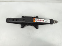 2020 Chevrolet Malibu Spare Scissor Car Jack - Oemusedautoparts1.com