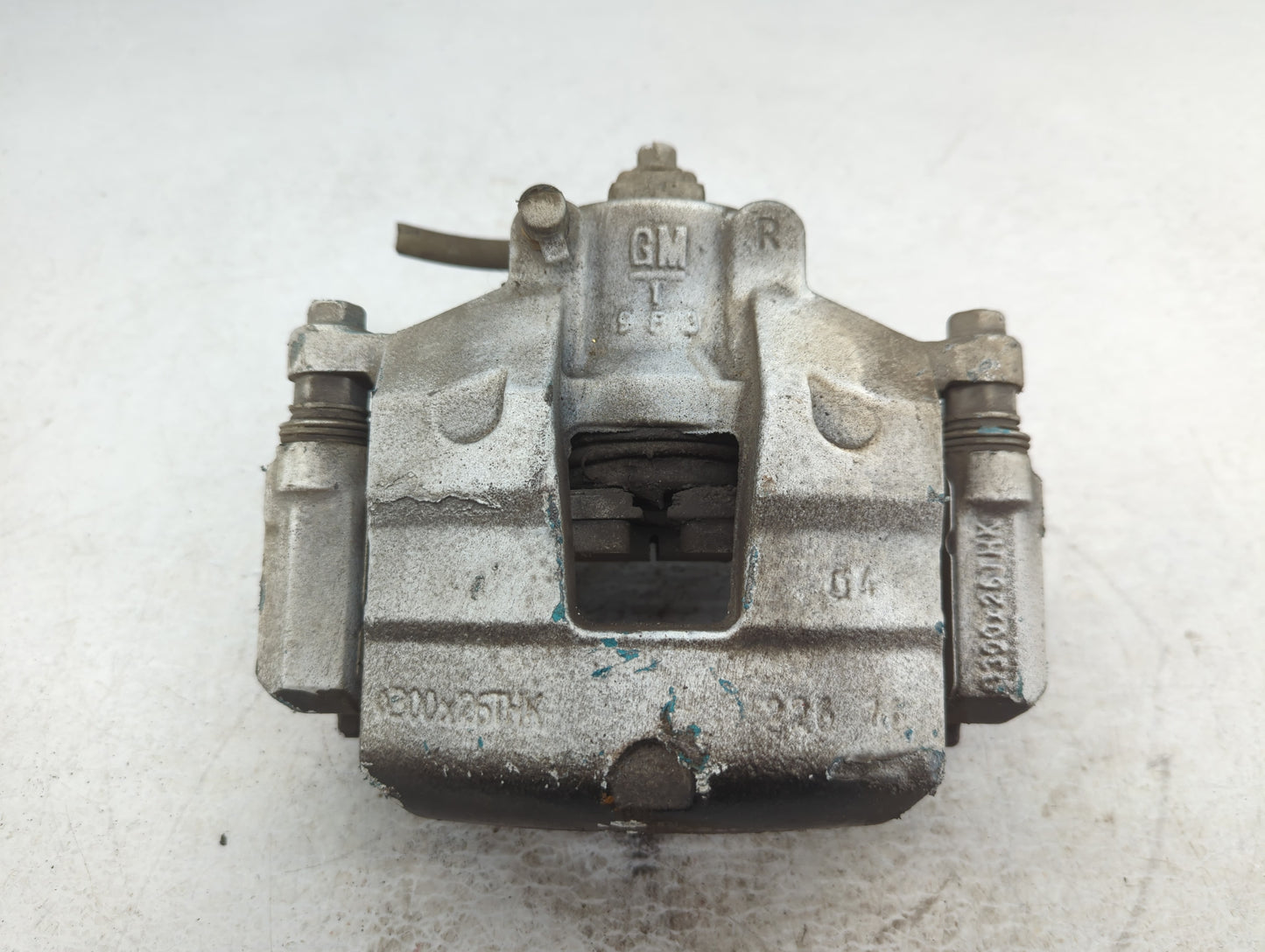 2020 Chevrolet Malibu Front Passenger Right Brake Caliper 775400 - Oemusedautoparts1.com