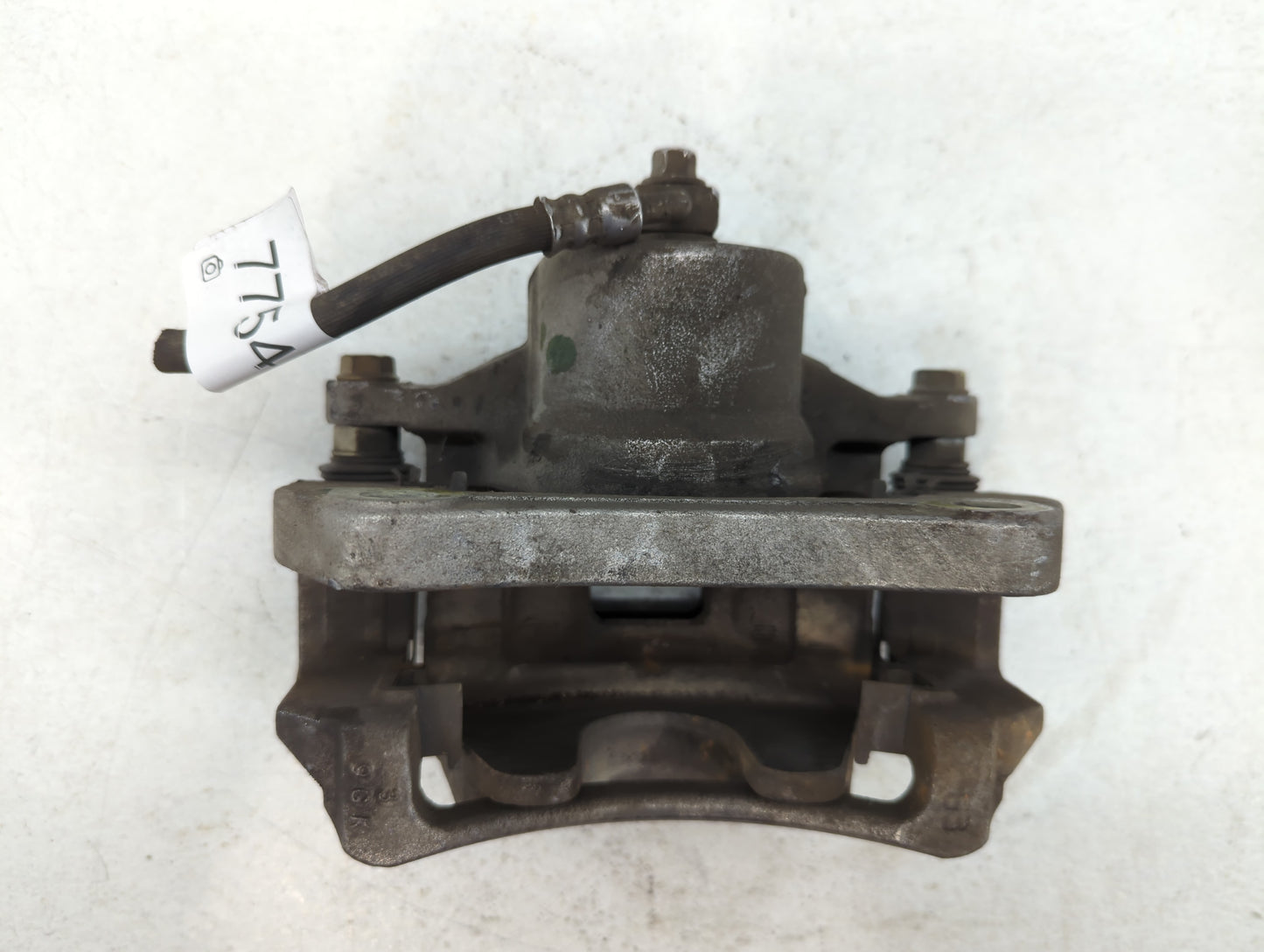 2020 Chevrolet Malibu Front Driver Left Brake Caliper - Oemusedautoparts1.com