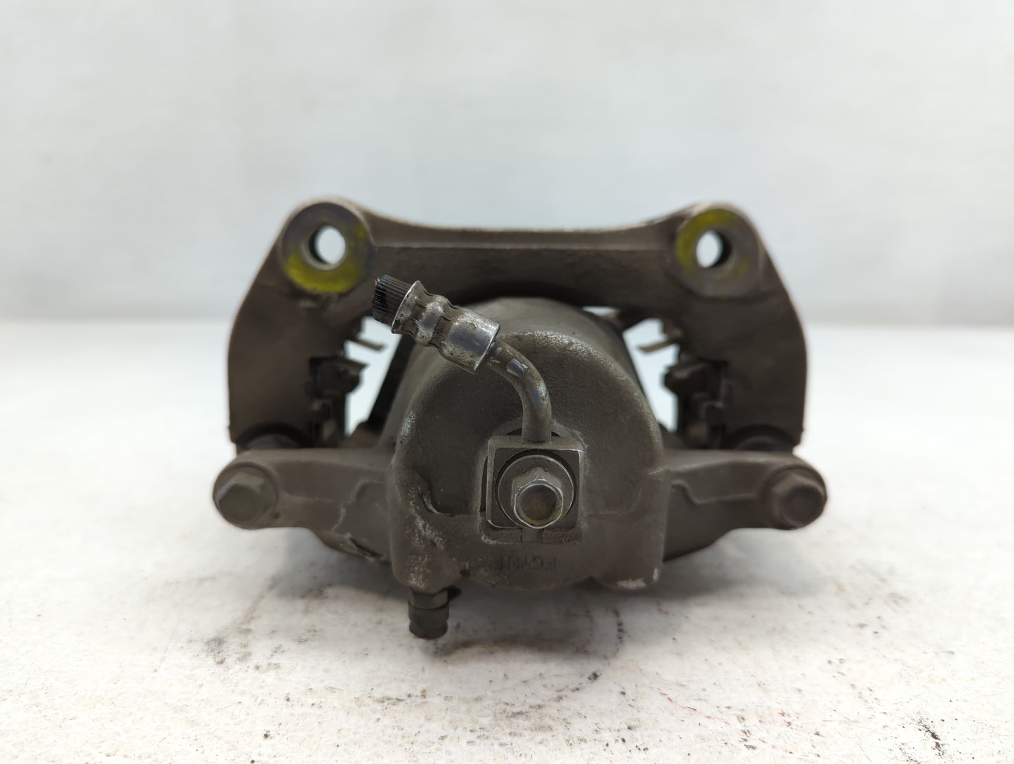 2020 Chevrolet Malibu Front Passenger Right Brake Caliper - Oemusedautoparts1.com