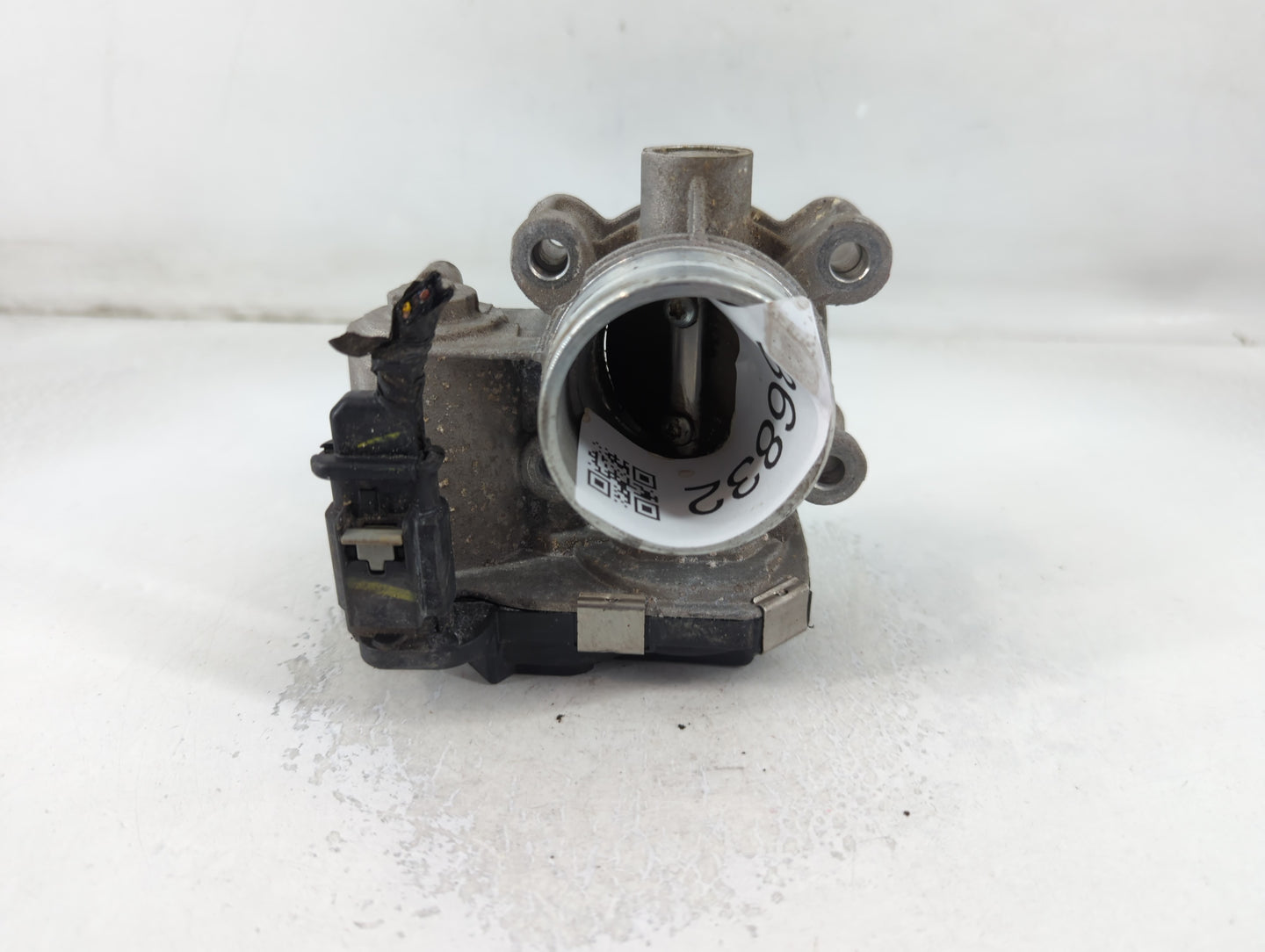 2016-2021 Chevrolet Malibu Throttle Body P/N:12671379AA Fits Fits 2016 2017 2018 2019 2020 2021 2022 OEM Used Auto Parts - O